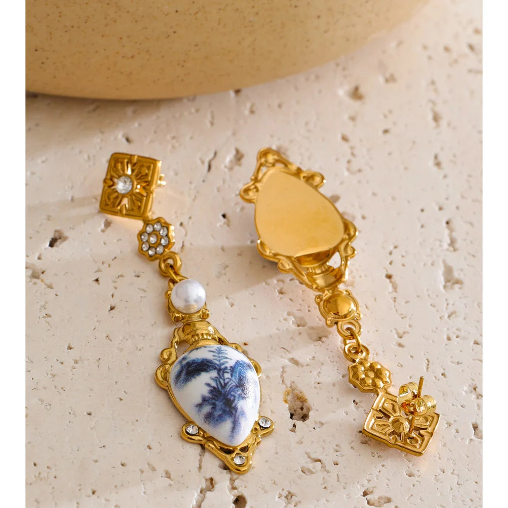 Brinco Pêndulo Dourado Vintage Feminino