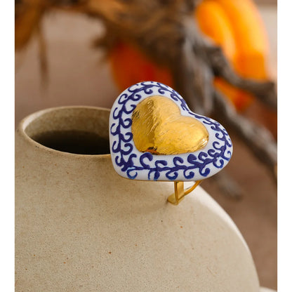 Anel Coração Dourado em Porcelana Azul Vintage Feminino