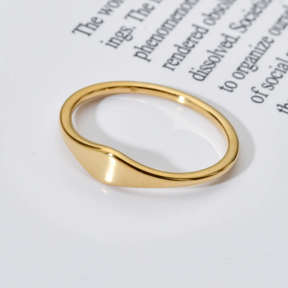 Anel Geométrico Minimalista