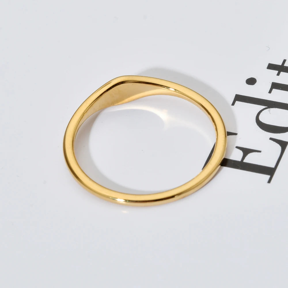 Anel Geométrico Minimalista