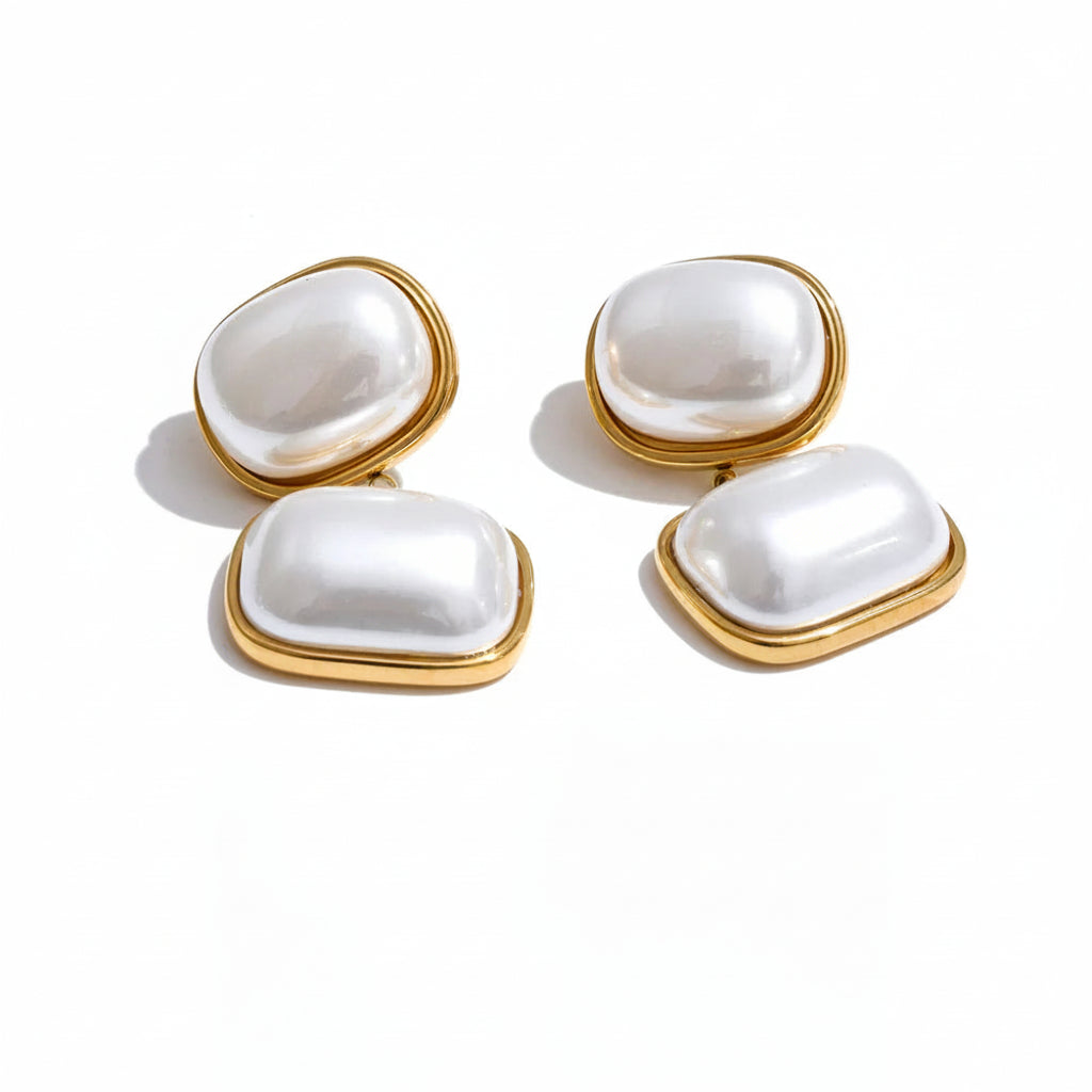 Brinco Pêndulo Pérola Barroca Dourado