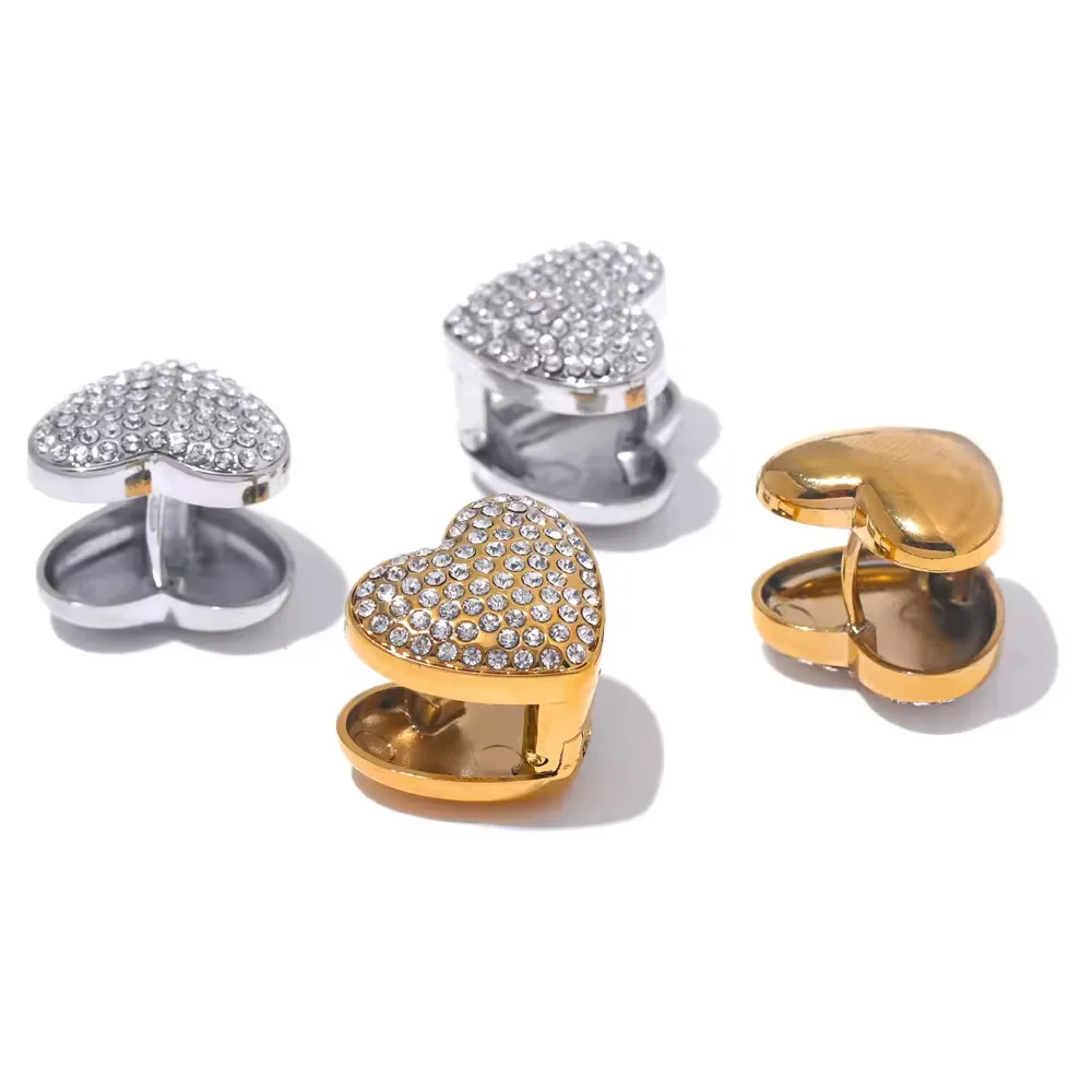 Brinco Coração Luxo Cristal Pavê Dourado