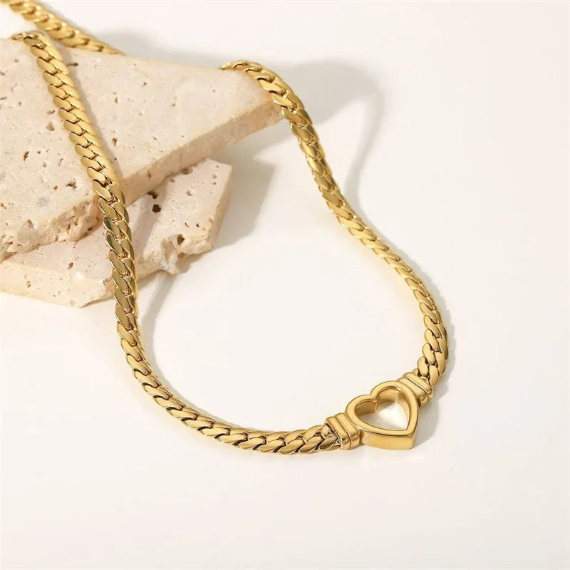 Colar Elo Coração Dourado Clássico