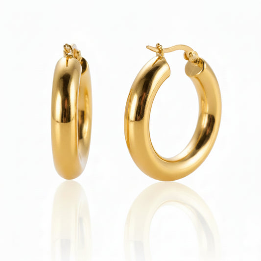 Argola Dourada Clássica Lisa Volume Elegante