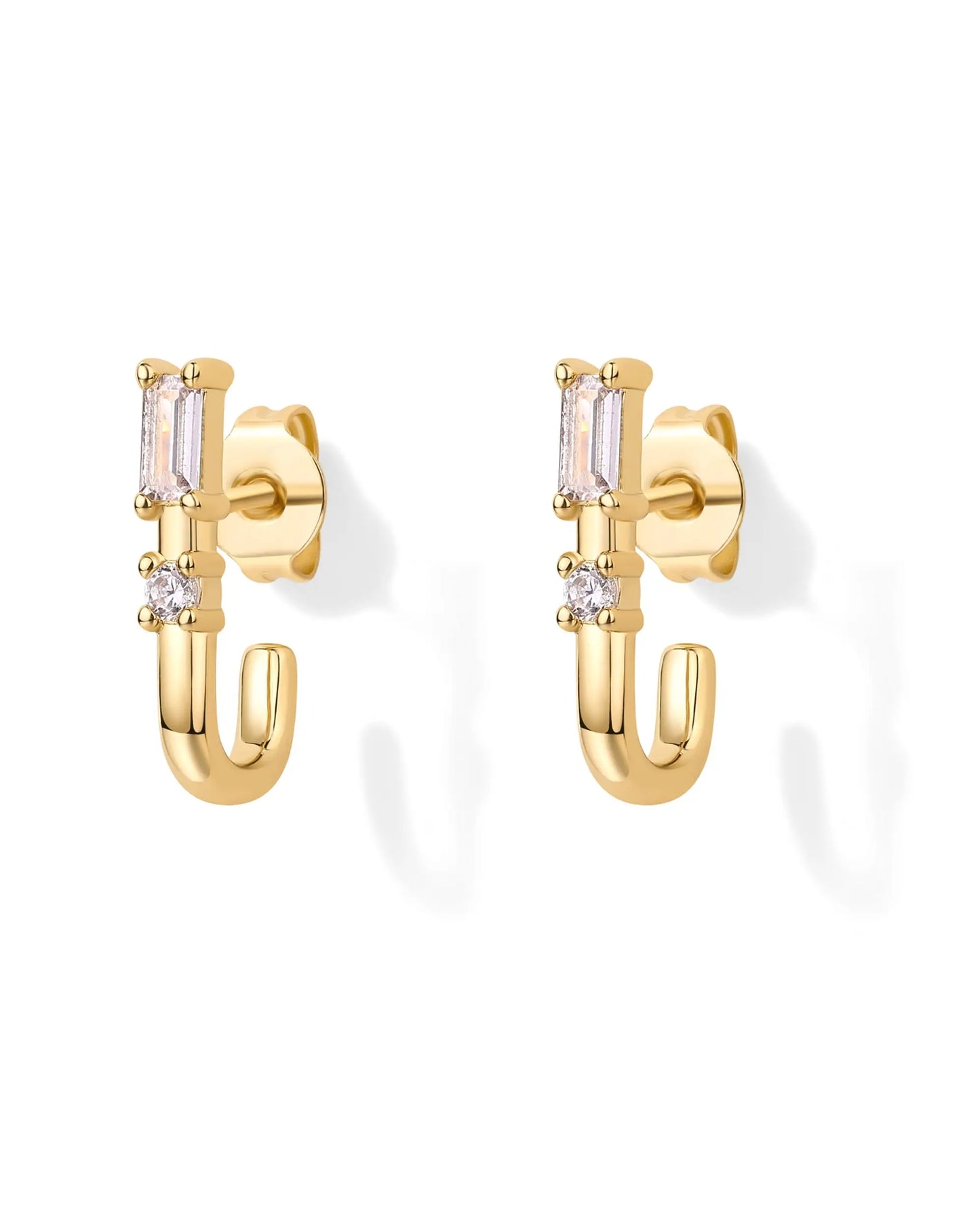 Brincos Argola Meio Huggie Elegante