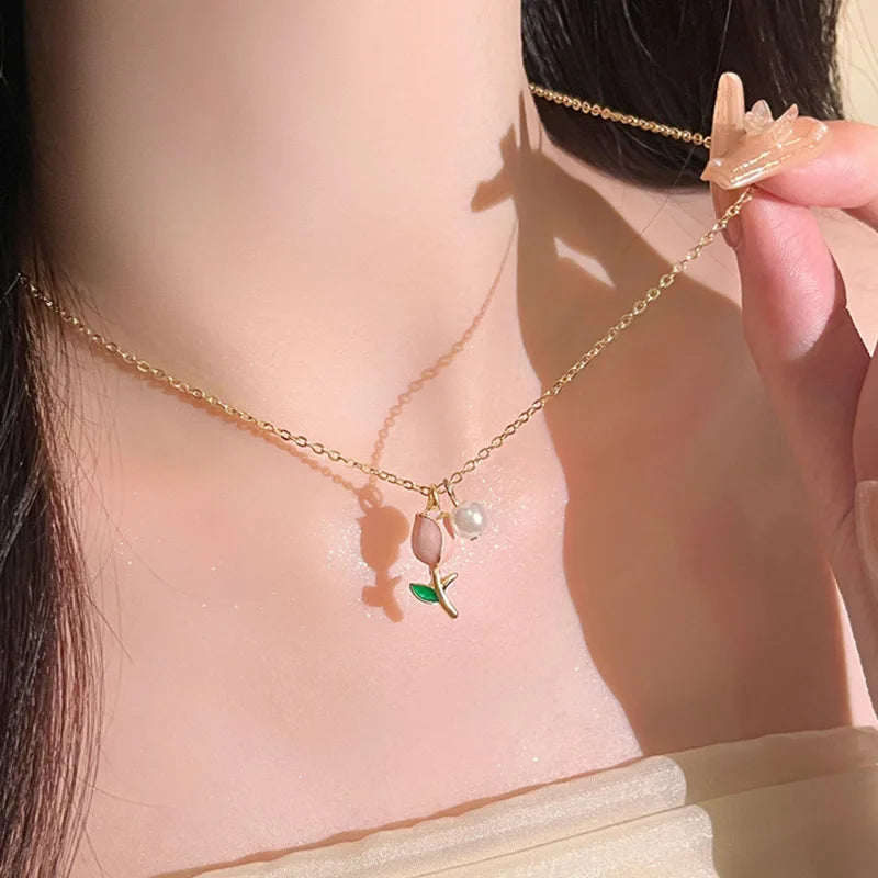 Conjunto Colar e Brincos Flor Pérola Dourado