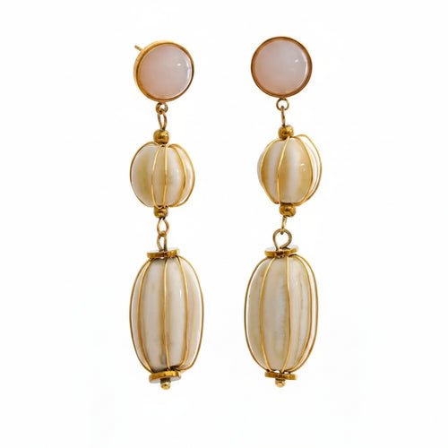 Brinco Longo Dourado com Madrepérola Champagne Feminino Elegant